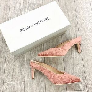 POUR LA VICTOIRE Daria Kitten Heel Slides in Rose